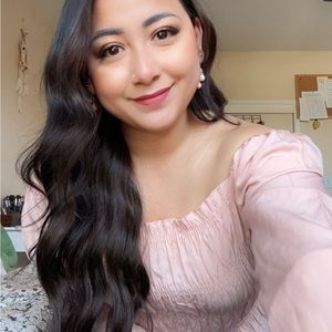 Meet your Posher, Nadia